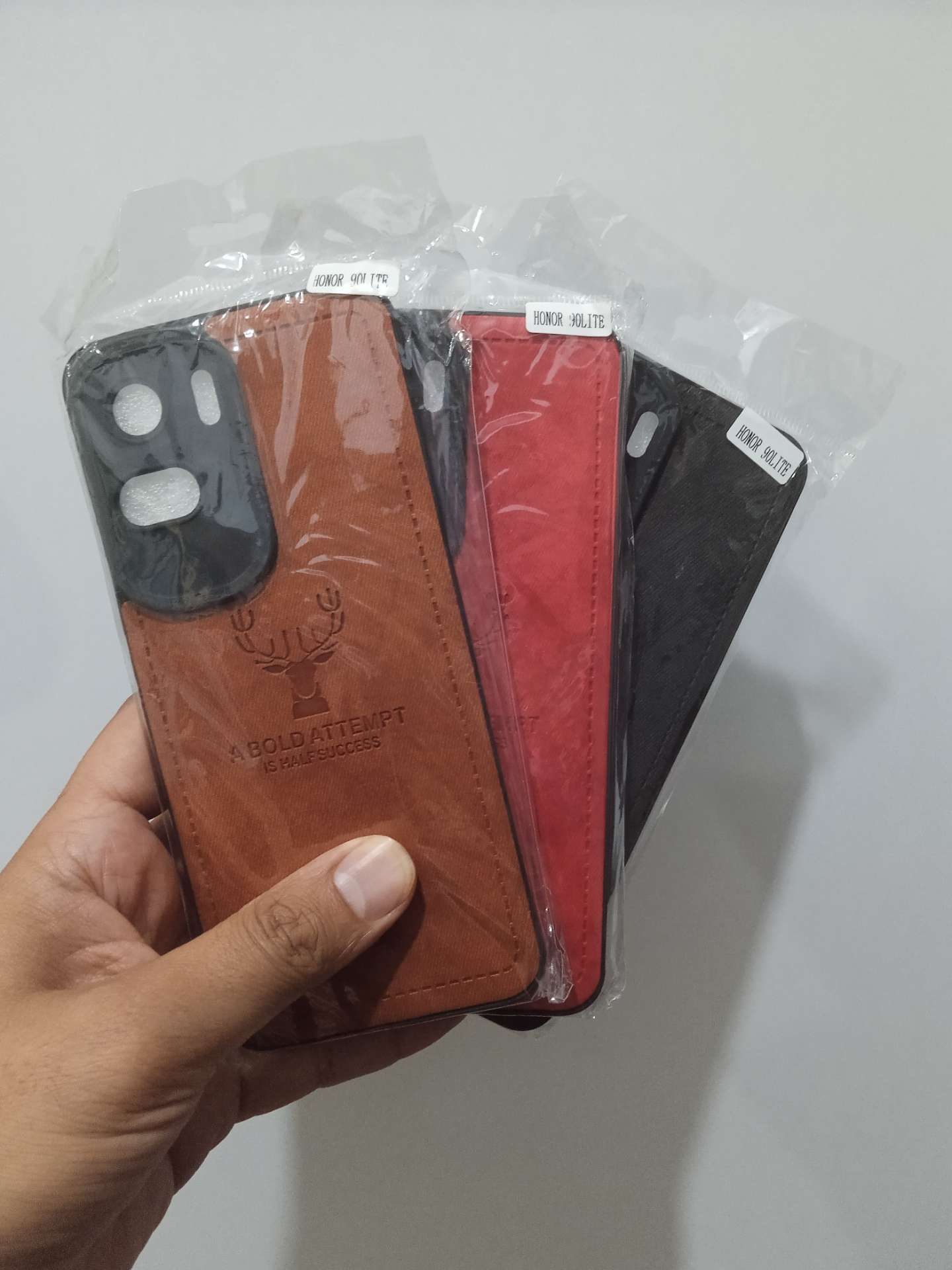قاب چرمی پارچه ای Honor 90 Lite طرح گوزن Deer Case Honor 90 Lite